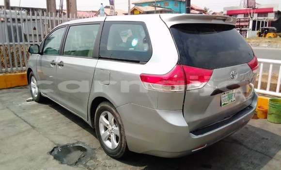 Acheter Occasion Voiture Toyota Sienna Autre à Lagos, État de Lagos Acheter Occasion Voiture Toyota Sienna Autre à Lagos, État de Lagos