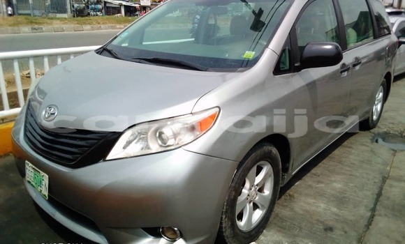 Acheter Occasion Voiture Toyota Sienna Autre à Lagos, État de Lagos Acheter Occasion Voiture Toyota Sienna Autre à Lagos, État de Lagos