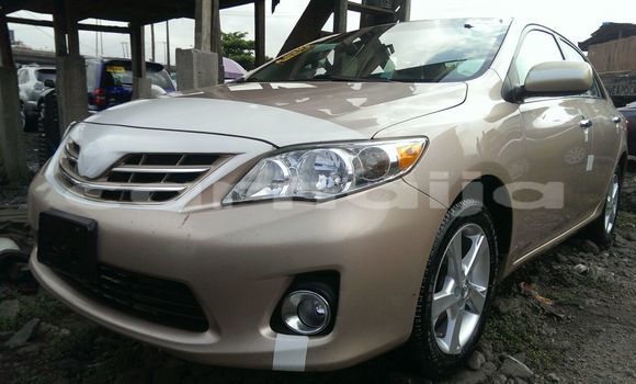Acheter Neuf Voiture Toyota Corolla Marron à Lagos, État de Lagos Acheter Neuf Voiture Toyota Corolla Marron à Lagos, État de Lagos
