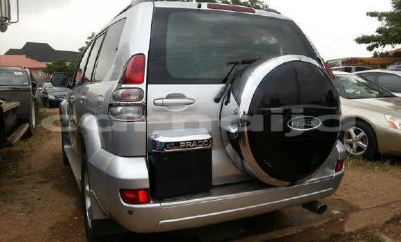 Acheter Occasion Voiture Toyota Prado Gris à Lagos, État de Lagos Acheter Occasion Voiture Toyota Prado Gris à Lagos, État de Lagos