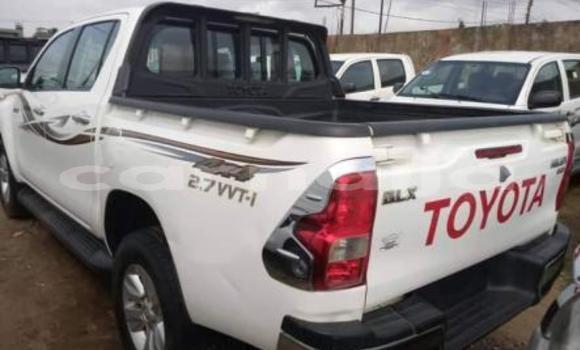 Acheter Import Voiture Toyota Hilux Blanc à Lagos, État de Lagos Acheter Import Voiture Toyota Hilux Blanc à Lagos, État de Lagos