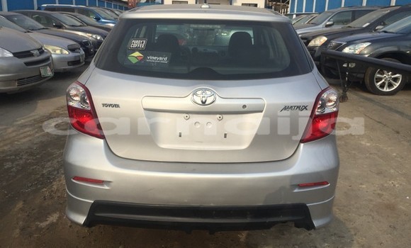 Acheter Import Voiture Toyota Matrix Gris à Ajaokuta, Kogi Acheter Import Voiture Toyota Matrix Gris à Ajaokuta, Kogi