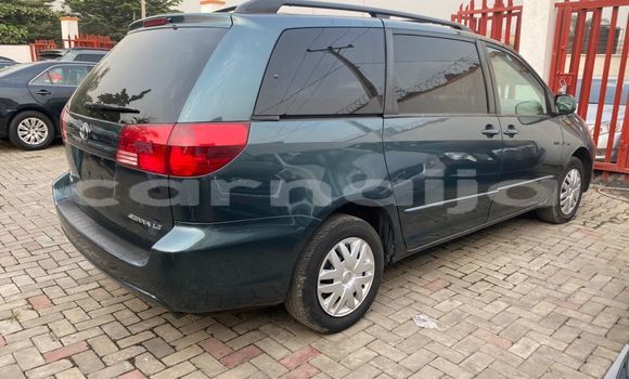 Buy Used Toyota Sienna Blue Car in Abeokuta in Ogun State Buy Used Toyota Sienna Blue Car in Abeokuta in Ogun State