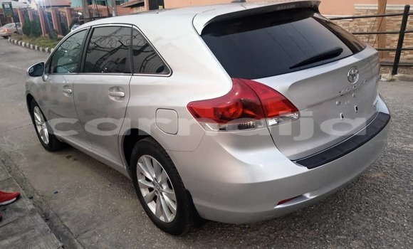 Buy Used Toyota Venza Silver Car in Abeokuta in Ogun State Buy Used Toyota Venza Silver Car in Abeokuta in Ogun State