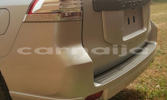 Acheter Occasion Voiture Toyota Prado Gris à Lagos, État de Lagos Acheter Occasion Voiture Toyota Prado Gris à Lagos, État de Lagos