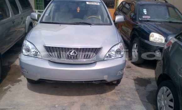 Acheter Occasion Voiture Lexus RX 330 Gris à Lagos, État de Lagos Acheter Occasion Voiture Lexus RX 330 Gris à Lagos, État de Lagos