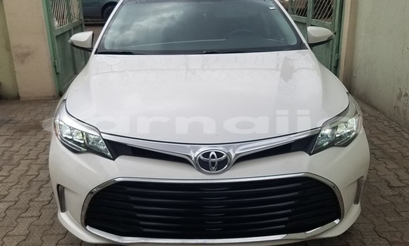 Acheter Occasion Voiture Toyota Avalon Blanc à Lagos, État de Lagos Acheter Occasion Voiture Toyota Avalon Blanc à Lagos, État de Lagos