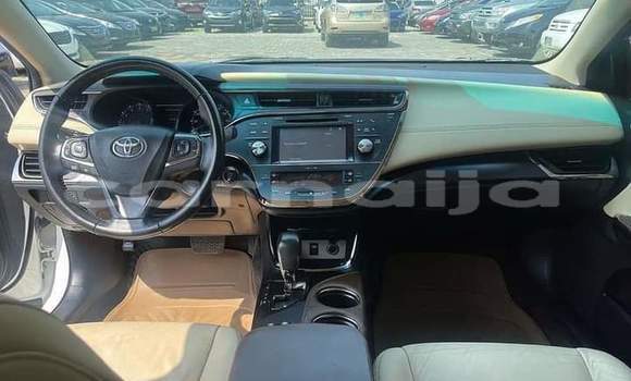 Buy Used Toyota Avalon White Car in Lagos in Lagos State Buy Used Toyota Avalon White Car in Lagos in Lagos State