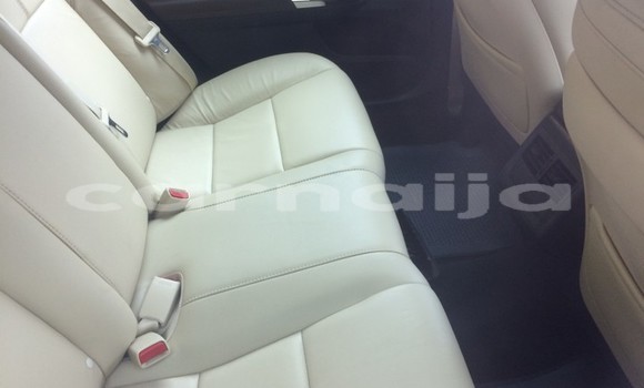 Acheter Occasion Voiture Toyota Avalon Rouge à Lagos, État de Lagos Acheter Occasion Voiture Toyota Avalon Rouge à Lagos, État de Lagos