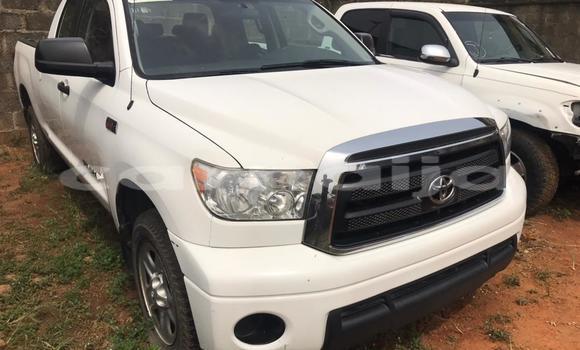 Acheter Occasion Voiture Toyota Tundra Blanc à Lagos, État de Lagos Acheter Occasion Voiture Toyota Tundra Blanc à Lagos, État de Lagos