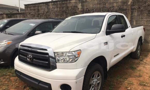 Acheter Occasion Voiture Toyota Tundra Blanc à Lagos, État de Lagos Acheter Occasion Voiture Toyota Tundra Blanc à Lagos, État de Lagos