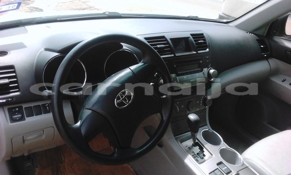 Buy Used Toyota Highlander Other Car in Uyo in Akwa Ibom State Buy Used Toyota Highlander Other Car in Uyo in Akwa Ibom State