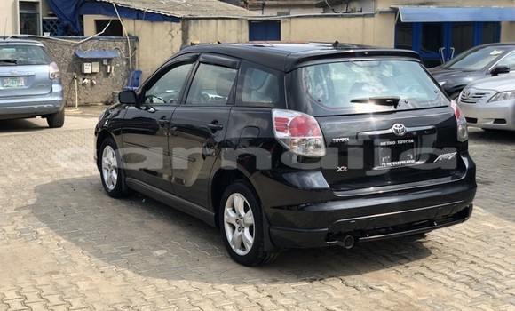 Acheter Occasion Voiture Toyota Matrix Noir à Ikot Abasi, État d'Akwa Ibom Acheter Occasion Voiture Toyota Matrix Noir à Ikot Abasi, État d'Akwa Ibom