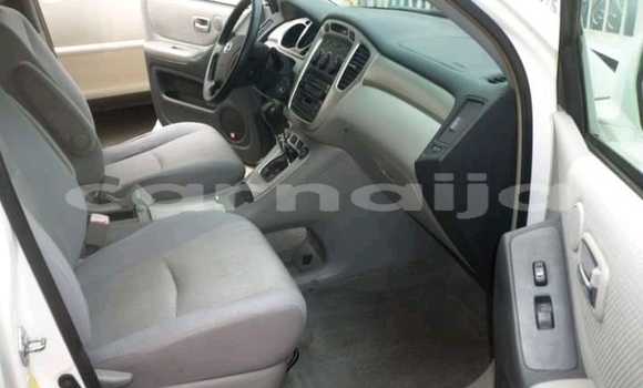 Acheter Neuf Voiture Toyota Highlander Blanc à Zaria, État de Kaduna Acheter Neuf Voiture Toyota Highlander Blanc à Zaria, État de Kaduna