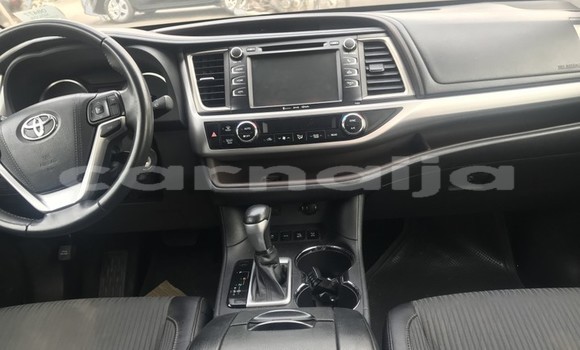 Acheter Occasion Voiture Toyota Highlander Noir à Lagos, État de Lagos Acheter Occasion Voiture Toyota Highlander Noir à Lagos, État de Lagos