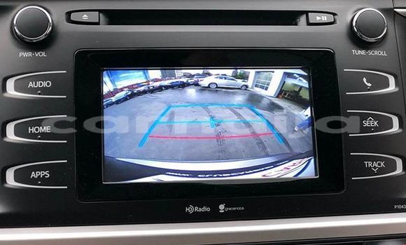 Buy Used Toyota Highlander Beige Car in Lagos in Lagos State Buy Used Toyota Highlander Beige Car in Lagos in Lagos State