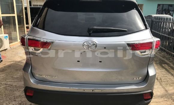 Acheter Occasion Voiture Toyota Highlander Gris à Lagos, État de Lagos Acheter Occasion Voiture Toyota Highlander Gris à Lagos, État de Lagos
