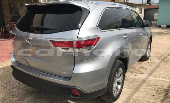 Acheter Occasion Voiture Toyota Highlander Gris à Lagos, État de Lagos Acheter Occasion Voiture Toyota Highlander Gris à Lagos, État de Lagos