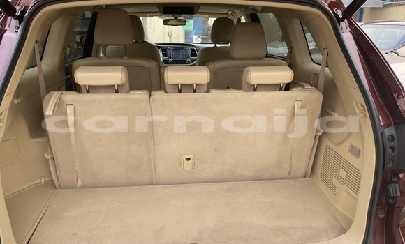 Acheter Occasion Voiture Toyota Highlander Rouge à Lagos, État de Lagos Acheter Occasion Voiture Toyota Highlander Rouge à Lagos, État de Lagos