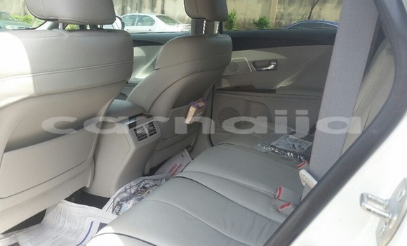 Buy Used Toyota Venza White Car in Lagos in Lagos State Buy Used Toyota Venza White Car in Lagos in Lagos State