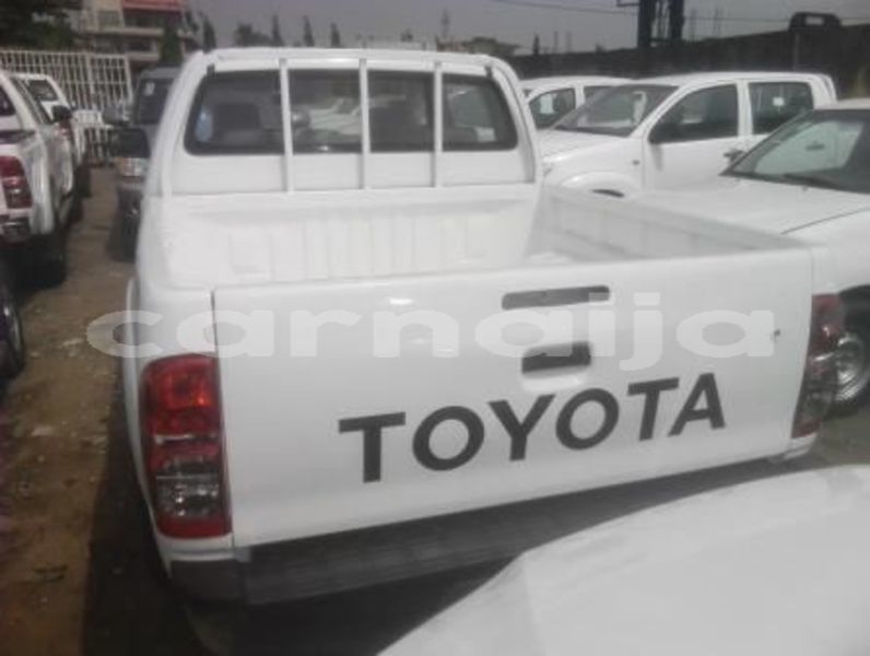 Big with watermark toyota hilux katsina daura 2970