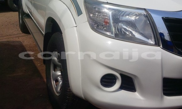 Acheter Import Voiture Toyota Hilux Blanc à Katsina, Katsina Acheter Import Voiture Toyota Hilux Blanc à Katsina, Katsina