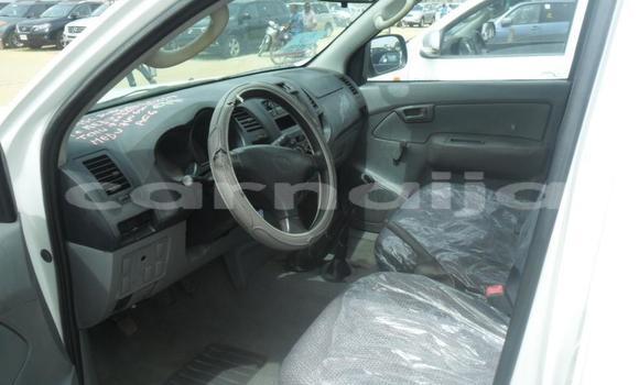 Acheter Import Voiture Toyota Hilux Blanc à Lokoja, État de Kogi Acheter Import Voiture Toyota Hilux Blanc à Lokoja, État de Kogi
