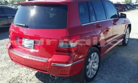 Acheter Import Voiture Mercedes-Benz GLK-klasse Rouge à Lokoja, État de Kogi Acheter Import Voiture Mercedes-Benz GLK-klasse Rouge à Lokoja, État de Kogi