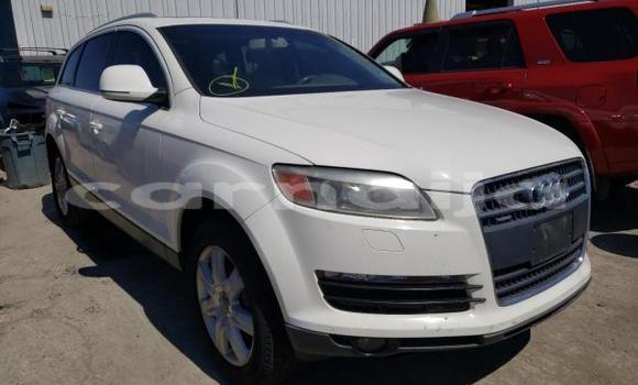 Buy New Audi Q7 White Car in Abeokuta in Ogun State Buy New Audi Q7 White Car in Abeokuta in Ogun State