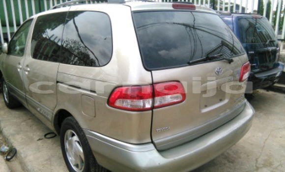 Acheter Import Voiture Toyota Sienna Autre à Lafiagi, État de Kwara Acheter Import Voiture Toyota Sienna Autre à Lafiagi, État de Kwara