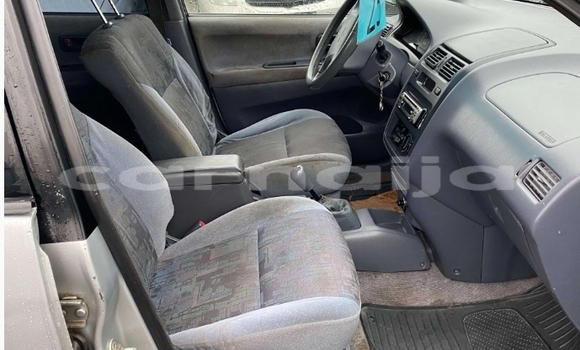 Acheter Neuf Voiture Toyota Picnic Gris à Oyo, État d'Oyo Acheter Neuf Voiture Toyota Picnic Gris à Oyo, État d'Oyo