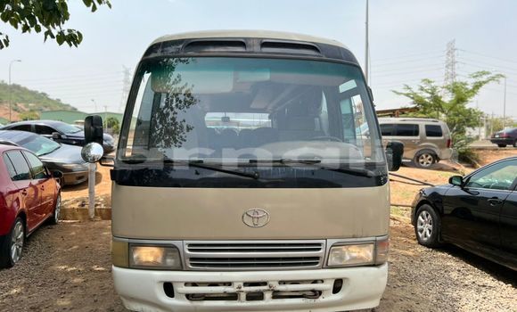 Acheter Import Voiture Toyota Coaster Blanc à Abuja, État de Lagos Acheter Import Voiture Toyota Coaster Blanc à Abuja, État de Lagos