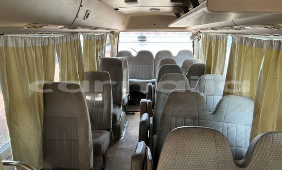 Acheter Import Voiture Toyota Coaster Blanc à Abuja, État de Lagos Acheter Import Voiture Toyota Coaster Blanc à Abuja, État de Lagos