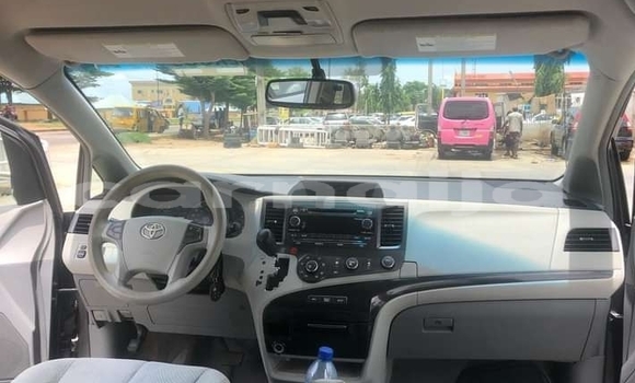 Buy New Toyota Sienna Other Car in Oji River in Enugu State Buy New Toyota Sienna Other Car in Oji River in Enugu State