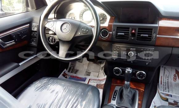 Acheter Occasion Voiture Mercedes-Benz GLK–Class Noir à Ilorin, État de Kwara Acheter Occasion Voiture Mercedes-Benz GLK–Class Noir à Ilorin, État de Kwara