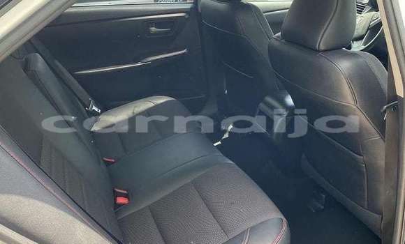 Acheter Occasion Voiture Toyota Camry Blanc à Lagos, État de Lagos Acheter Occasion Voiture Toyota Camry Blanc à Lagos, État de Lagos