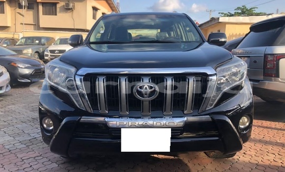 Acheter Occasion Voiture Toyota Prado Noir à Lagos, État de Lagos Acheter Occasion Voiture Toyota Prado Noir à Lagos, État de Lagos