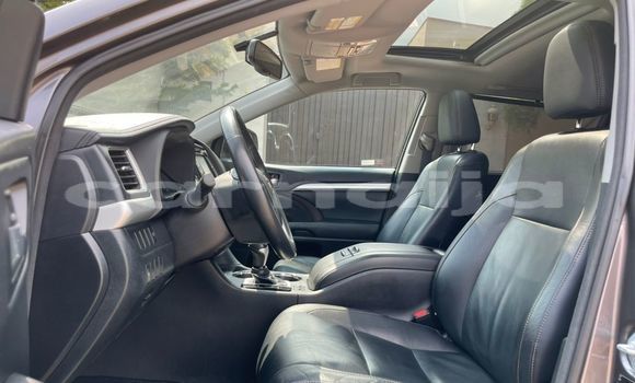 Acheter Occasion Voiture Toyota Highlander Noir à Lagos, État de Lagos Acheter Occasion Voiture Toyota Highlander Noir à Lagos, État de Lagos
