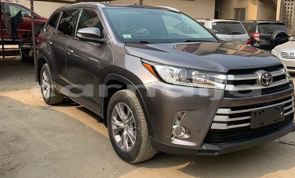 Buy Used Toyota Highlander Black Car in Lagos in Lagos State