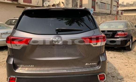 Acheter Occasion Voiture Toyota Highlander Noir à Lagos, État de Lagos Acheter Occasion Voiture Toyota Highlander Noir à Lagos, État de Lagos