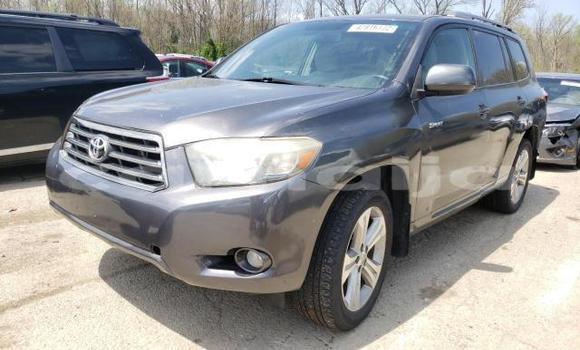 Acheter Neuf Voiture Toyota Highlander Marron à Abeokuta, État d'Ogun Acheter Neuf Voiture Toyota Highlander Marron à Abeokuta, État d'Ogun