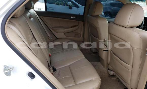 Acheter Neuf Voiture Honda Accord Blanc à Lagos, État de Lagos Acheter Neuf Voiture Honda Accord Blanc à Lagos, État de Lagos