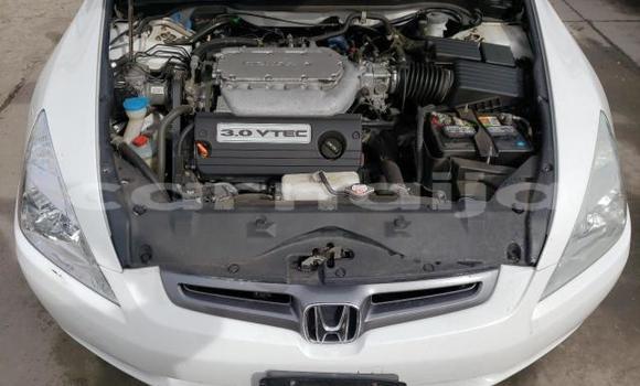 Acheter Neuf Voiture Honda Accord Blanc à Lagos, État de Lagos Acheter Neuf Voiture Honda Accord Blanc à Lagos, État de Lagos