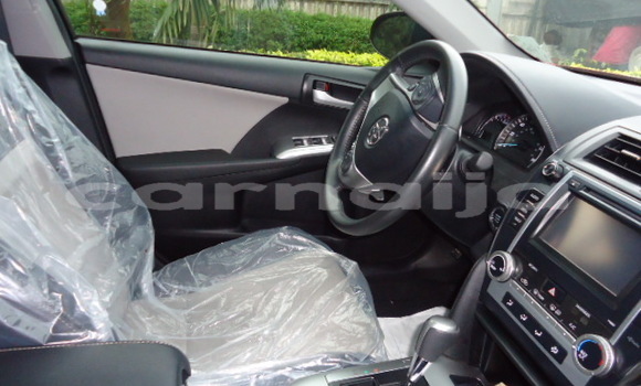 Acheter Occasion Voiture Toyota Camry Rouge à Lagos, État de Lagos Acheter Occasion Voiture Toyota Camry Rouge à Lagos, État de Lagos