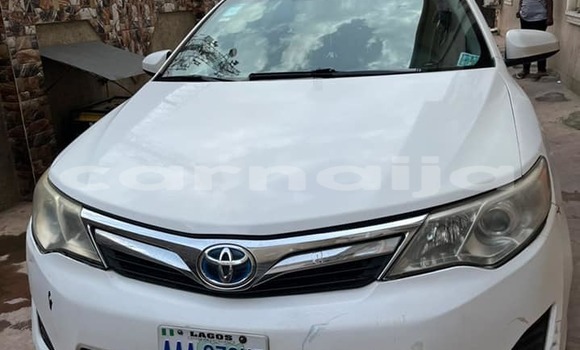 Buy Used Toyota Camry White Car in Lagos in Lagos State