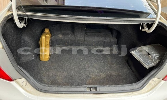 Acheter Occasion Voiture Toyota Camry Blanc à Lagos, État de Lagos Acheter Occasion Voiture Toyota Camry Blanc à Lagos, État de Lagos