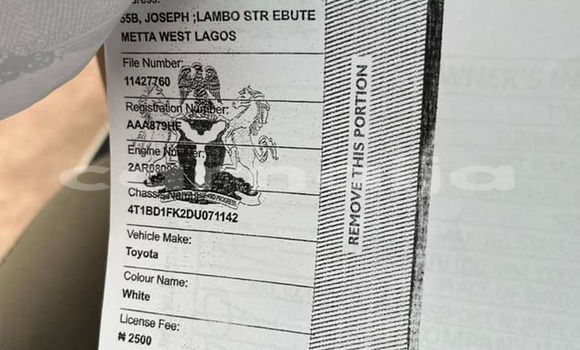 Acheter Occasion Voiture Toyota Camry Blanc à Lagos, État de Lagos Acheter Occasion Voiture Toyota Camry Blanc à Lagos, État de Lagos