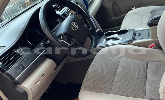 Acheter Occasion Voiture Toyota Camry Blanc à Lagos, État de Lagos Acheter Occasion Voiture Toyota Camry Blanc à Lagos, État de Lagos