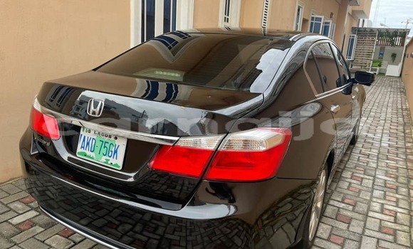 Acheter Occasion Voiture Honda Accord Noir à Lagos, État de Lagos Acheter Occasion Voiture Honda Accord Noir à Lagos, État de Lagos