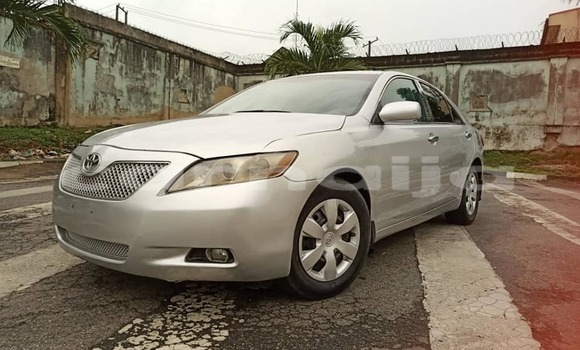 Acheter Occasion Voiture Toyota Camry Gris à Ikeja, État de Lagos